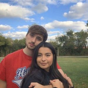 Meet your Poshers, Nathan and Chantal